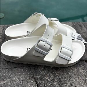 NEW! Birkenstock Arizona Essentials EVA slide sandals EU 37 (US 6-6.5)